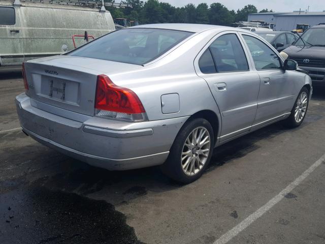 YV1RS547272617141 - 2007 VOLVO S60 T5 GRAY photo 4