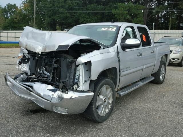 3GCPCSE06CG247808 - 2012 CHEVROLET SILVERADO SILVER photo 2