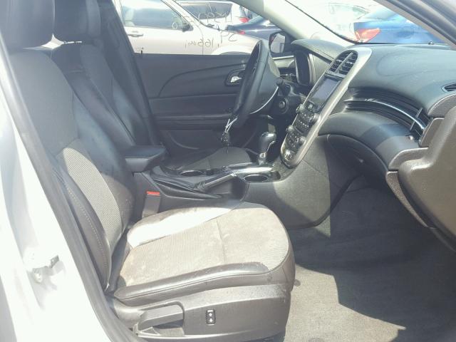 1G11C5SL4FF101749 - 2015 CHEVROLET MALIBU 1LT 银色 照片 5