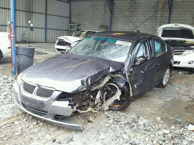 WBAVB33546KS32393 - 2006 BMW 330 I GRAY photo 2