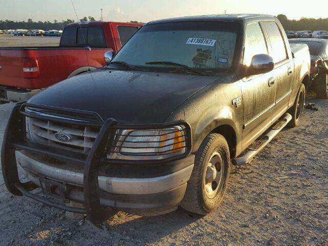 1FTRW07662KD36131 - 2002 FORD F150 GREEN photo 2