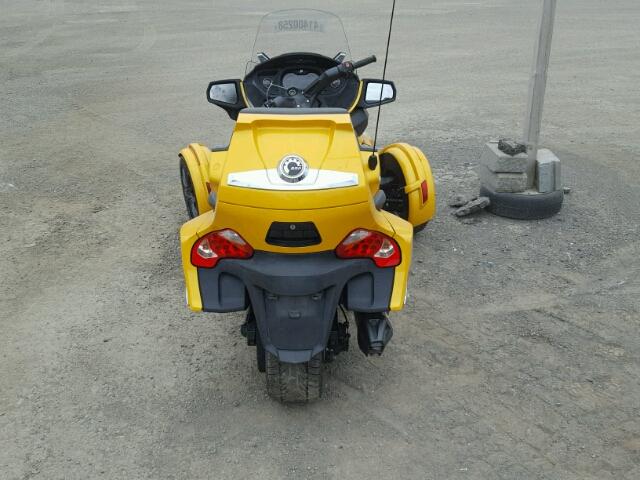 2BXNBBC15DV003107 - 2013 CAN-AM SPYDER ROA YELLOW photo 5