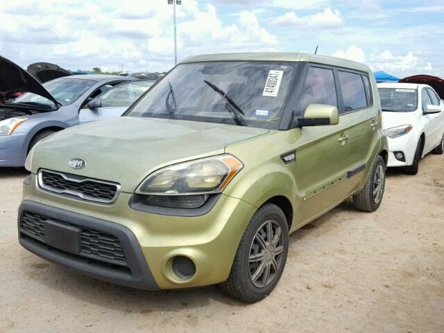 KNDJT2A50C7381183 - 2012 KIA SOUL GREEN photo 2