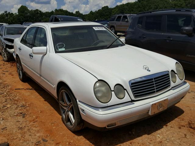 WDBJF70H0XA811754 - 1999 MERCEDES-BENZ E 430 WHITE photo 1