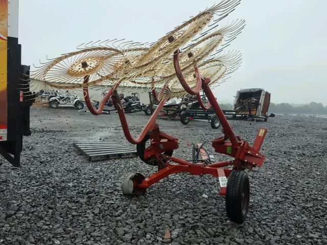 H90V84954 - 2010 AGRI HAY RAKE RED photo 4