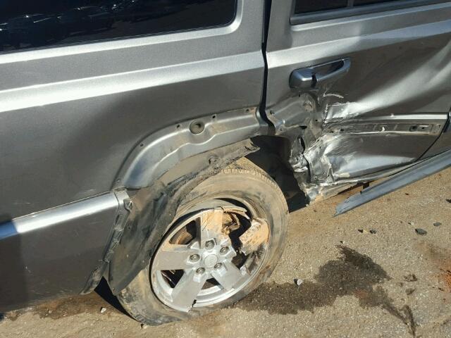 1J8HH48K67C666743 - 2007 JEEP COMMANDER GRAY photo 9