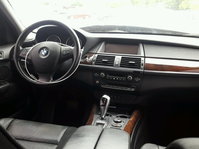 5UXZV4C57BL401441 - 2011 BMW X5 XDRIVE3 BLACK photo 9