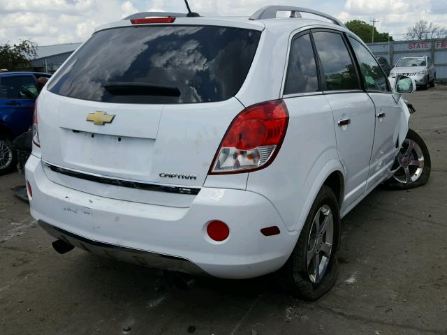 3GNFL4E53CS602795 - 2012 CHEVROLET CAPTIVA SP WHITE photo 4