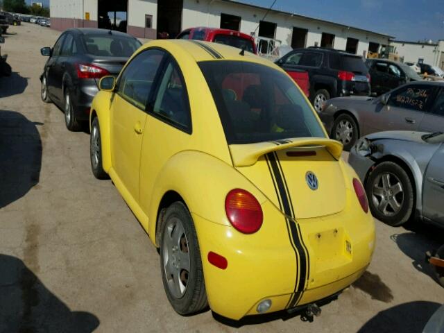 3VWBK21C33M412547 - 2003 VOLKSWAGEN NEW BEETLE YELLOW photo 3