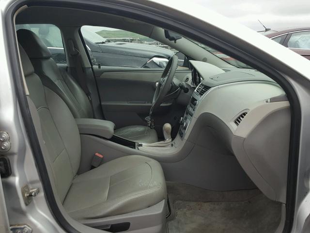 1G1ZC5EB2AF103448 - 2010 CHEVROLET MALIBU 1LT 银色 照片 5