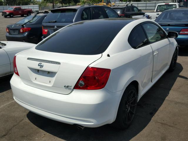 JTKDE177160071432 - 2006 TOYOTA SCION TC WHITE photo 4