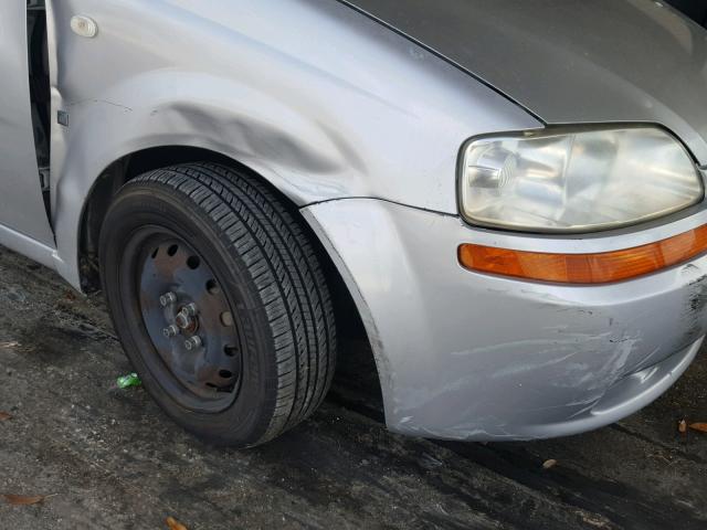 KL1TD66657B768823 - 2007 CHEVROLET AVEO BASE Күміс фото 9