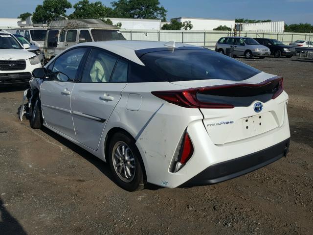 JTDKARFP6H3002828 - 2017 TOYOTA PRIUS PRIM თეთრი ფოტო 3