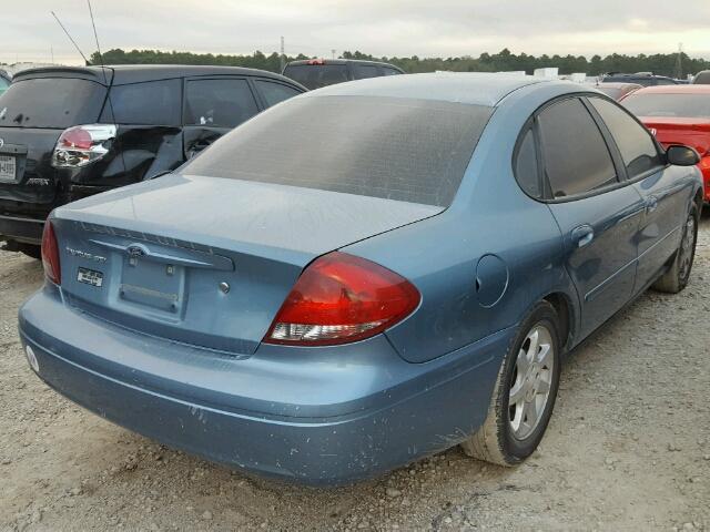 1FAFP56UX7A174715 - 2007 FORD TAURUS SEL BLUE photo 4