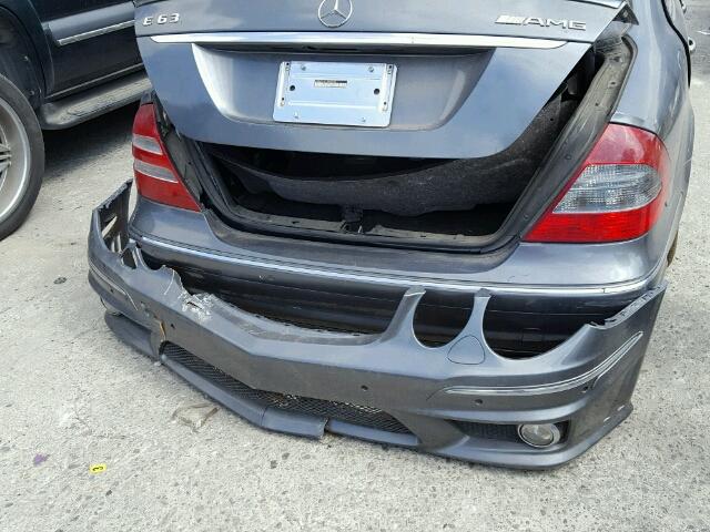 WDBUF77X77B090305 - 2007 MERCEDES-BENZ E 63 AMG GRAY photo 9