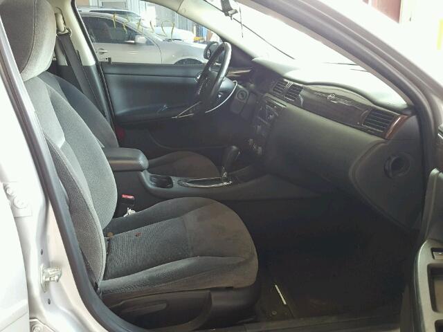 2G1WG5E31C1102835 - 2012 CHEVROLET IMPALA LT Արծաթագույն լուսանկար 5