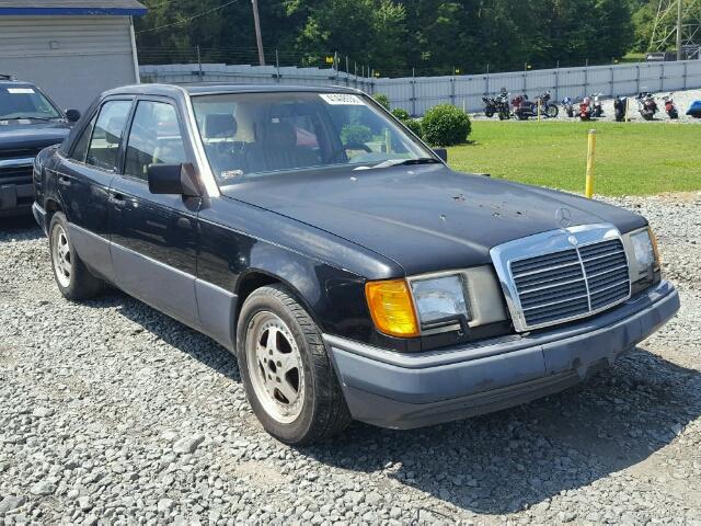 WDBEA26D4LB214778 - 1990 MERCEDES-BENZ 300 E 2.6 BLACK photo 1