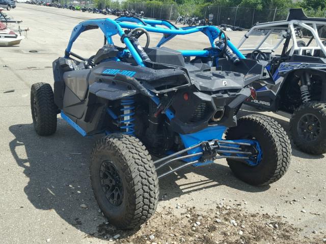 3JBVVAW41JK001517 - 2018 CAN-AM MAVERICK X BLACK photo 3