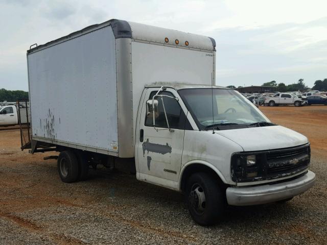 1GBHG31R511109275 - 2001 CHEVROLET EXPRESS CU WHITE photo 1