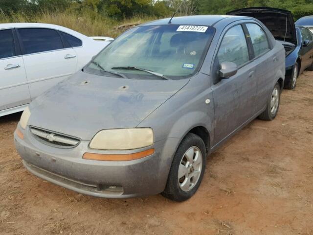 KL1TD56686B579690 - 2006 CHEVROLET AVEO GRAY photo 2