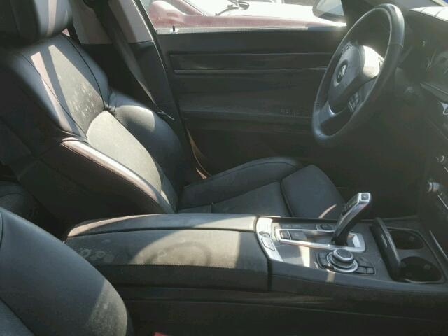 WBAKA83599CY33638 - 2009 BMW 750 SILVER photo 5