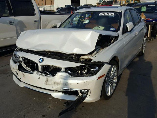 WBA3A9G58DNP37601 - 2013 BMW 335 I WHITE photo 2