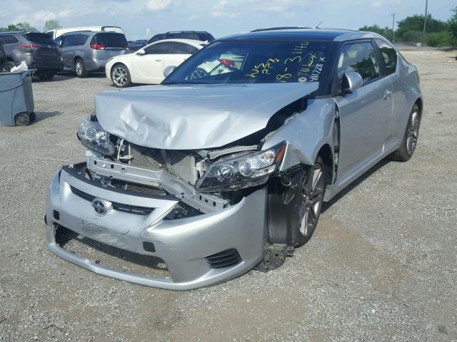 JTKJF5C73D3061879 - 2013 TOYOTA SCION TC 银色 照片 2