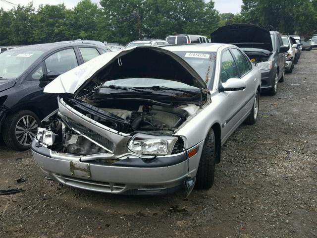 YV1TS94D911167083 - 2001 VOLVO S80 SILVER photo 2