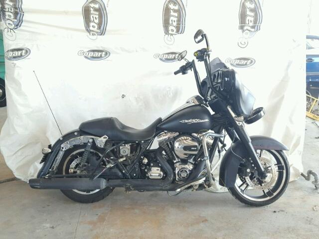 1HD1KRM18FB676231 - 2015 HARLEY-DAVIDSON FLHXS STRE BLACK photo 9