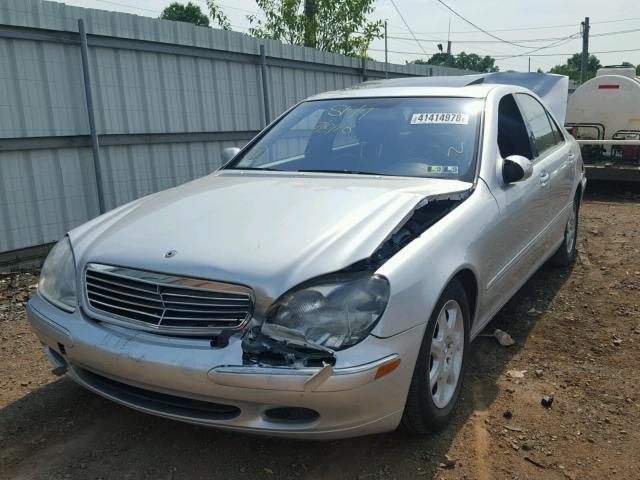 WDBNG75J52A233153 - 2002 MERCEDES-BENZ S 500 SILVER photo 2