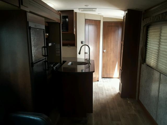 4YDT31R27HT414933 - 2017 KEYSTONE PASSPORT TWO TONE photo 6