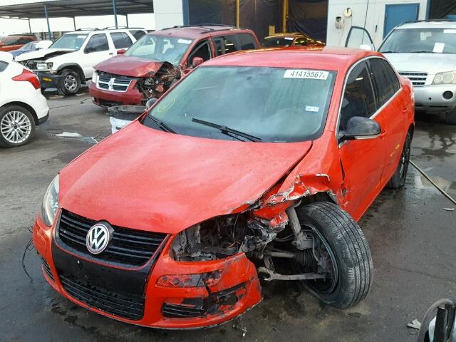 3VWRF71KX6M699686 - 2006 VOLKSWAGEN JETTA 2.5 RED photo 2