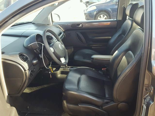 3VWPG31C36M401940 - 2006 VOLKSWAGEN NEW BEETLE 灰色 照片 5