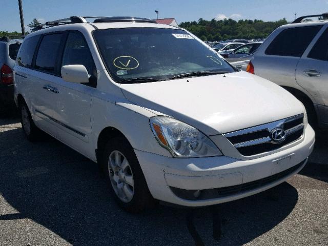 KNDMC233776013278 - 2007 HYUNDAI ENTOURAGE WHITE photo 1