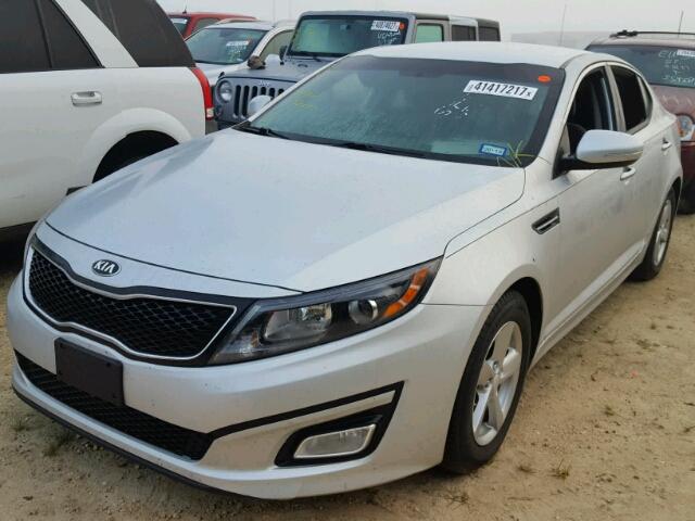 5XXGM4A76FG400514 - 2015 KIA OPTIMA LX SILVER photo 2