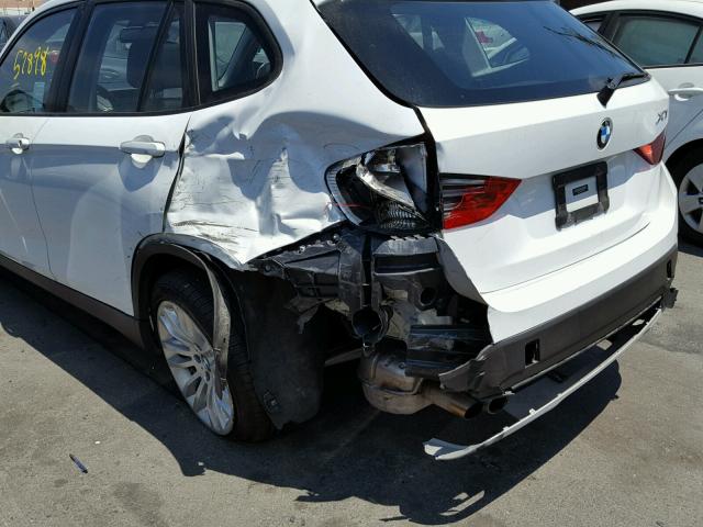 WBAVM1C56DVL64470 - 2013 BMW X1 SDRIVE2 WHITE photo 9