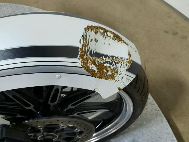 5VPYW36N0G3049022 - 2016 VICTORY MOTORCYCLES MAGNUM WHITE photo 18