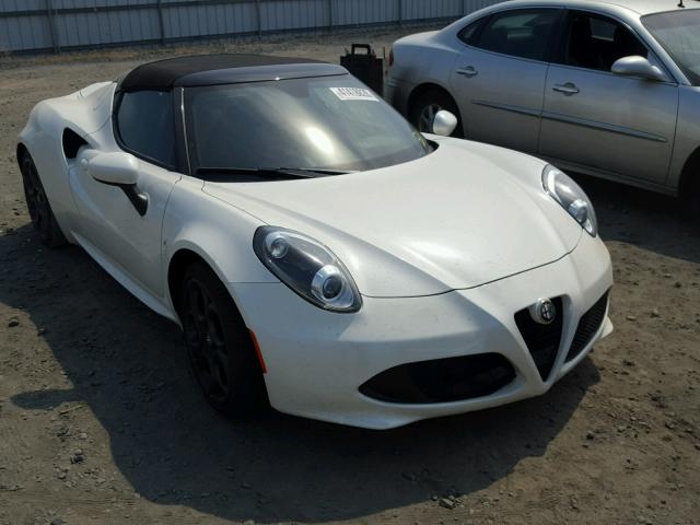 ZARBAAB4XGM179040 - 2016 ALFA ROMEO 4C SPIDER WHITE photo 1