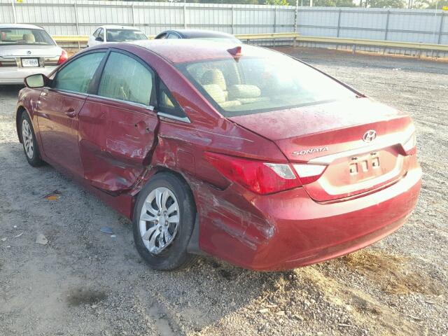 5NPEB4AC1DH538974 - 2013 HYUNDAI SONATA GLS RED photo 3