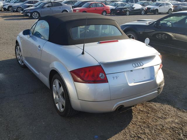 TRUTC28N011001215 - 2001 AUDI TT SILVER photo 3