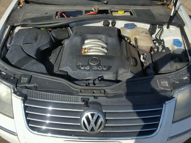 WVWWH63B24E277471 - 2004 VOLKSWAGEN PASSAT GLX WHITE photo 7