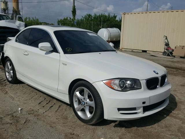 WBAUP7C51BVP21170 - 2011 BMW 128 I WHITE photo 1