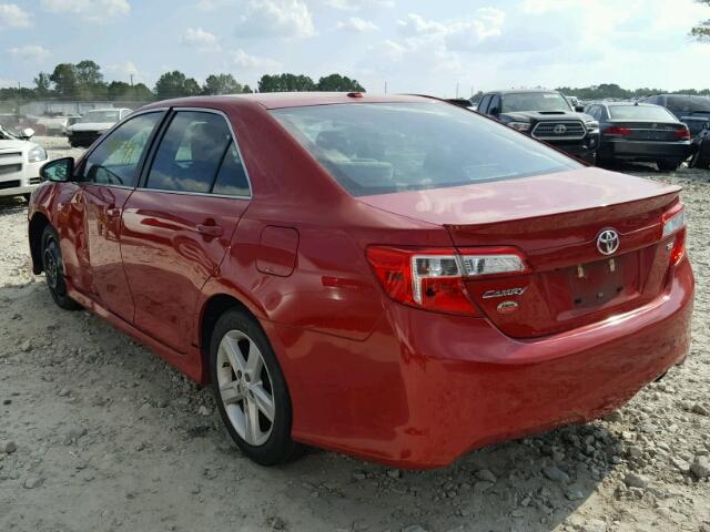 4T1BF1FK5EU766338 - 2014 TOYOTA CAMRY L RED photo 3