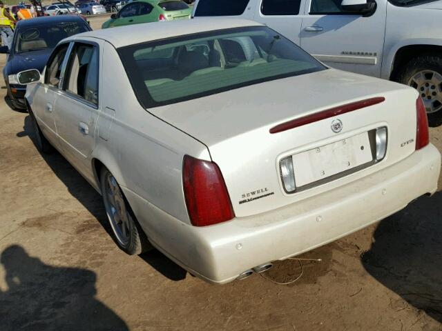 1G6KF57932U153866 - 2002 CADILLAC DEVILLE WHITE photo 3