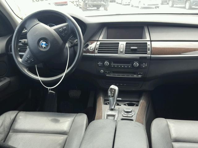 5UXZV4C56BL414813 - 2011 BMW X5 XDRIVE3 BLACK photo 9