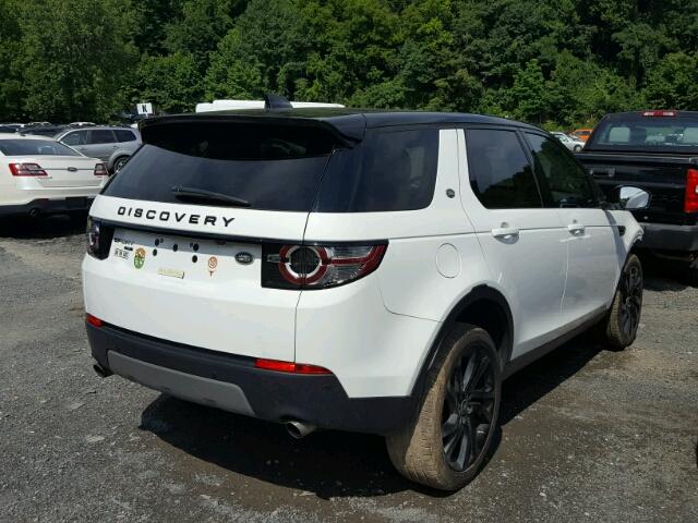 SALCT2BG3HH660677 - 2017 LAND ROVER DISCOVERY WHITE photo 4