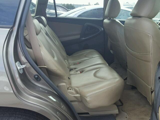 JTMKF4DV7A5017905 - 2010 TOYOTA RAV4 棕色 照片 6