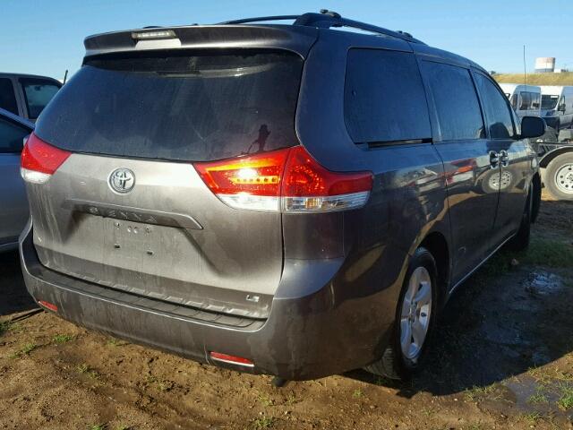 5TDKK3DC1ES424008 - 2014 TOYOTA SIENNA GRAY photo 4