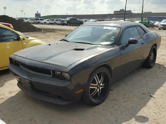 2C3CDYAG1CH246507 - 2012 DODGE CHALLENGER BLACK photo 2