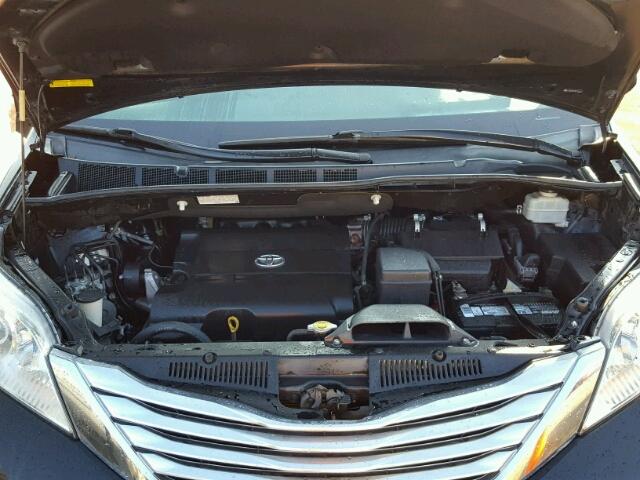 5TDYK3DC7BS153753 - 2011 TOYOTA SIENNA XLE BURGUNDY photo 7